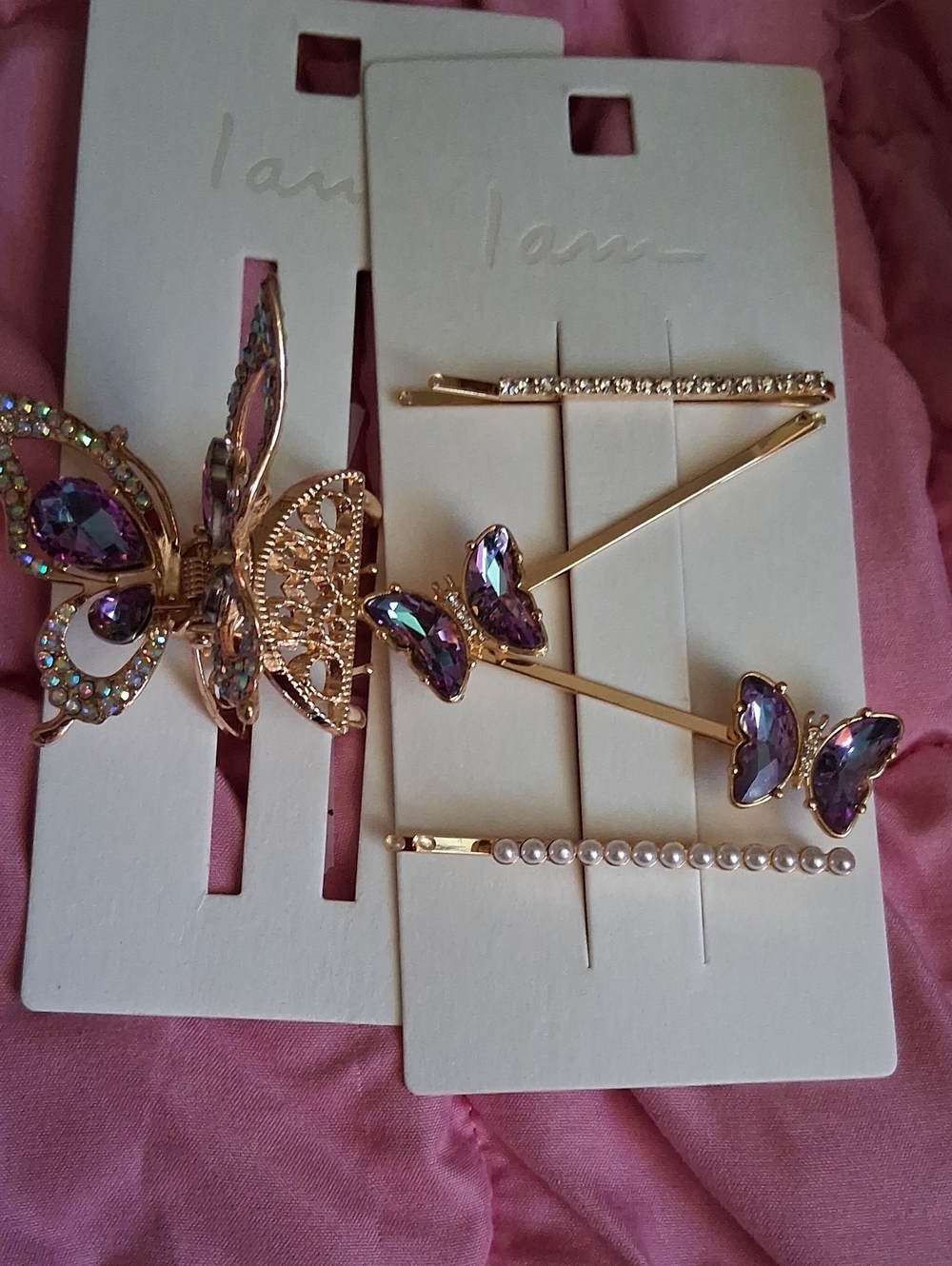 2 I AM Hair Clips